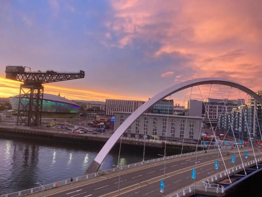 SECC HYDRO 3 bedroom Apartment with View