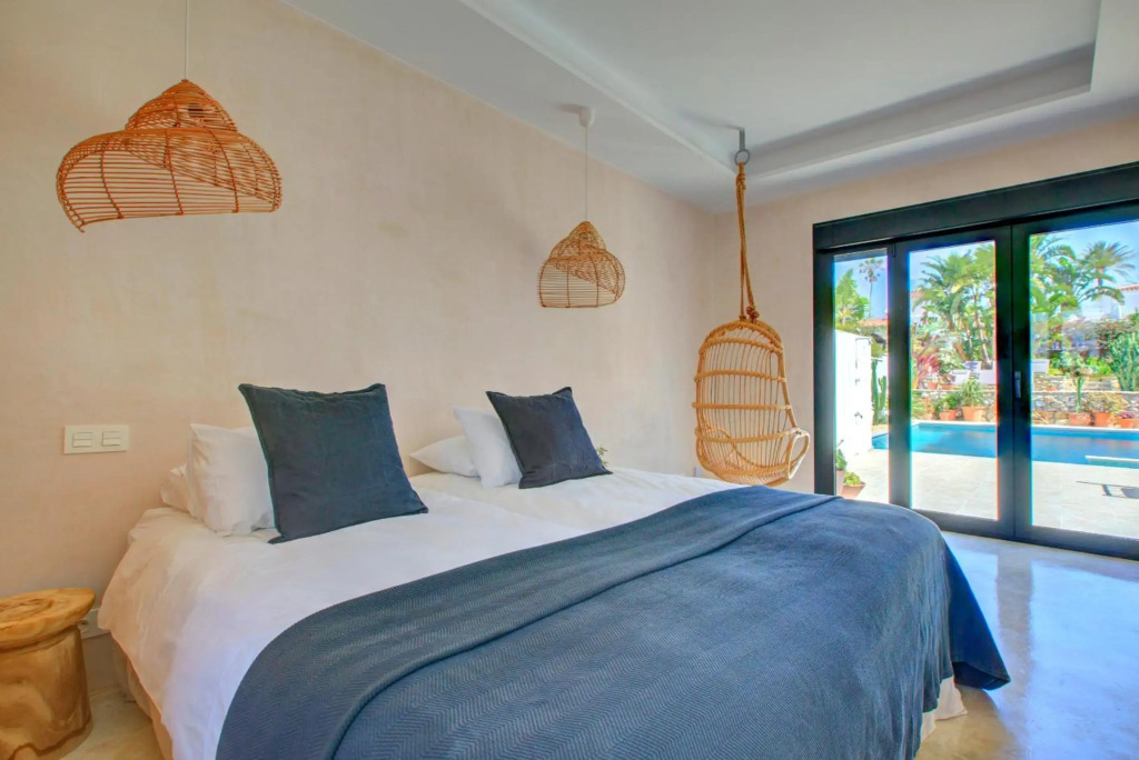 Villa Mas Tranquila - A stylish villa with pool 150m from the beach