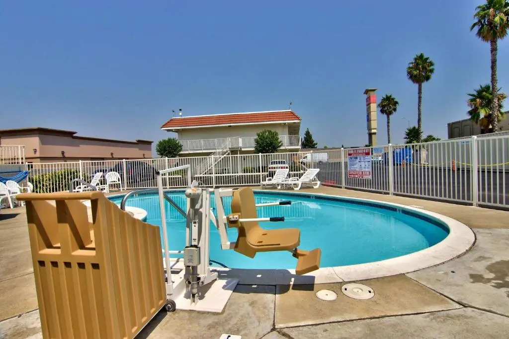 Motel 6-West Sacramento, CA