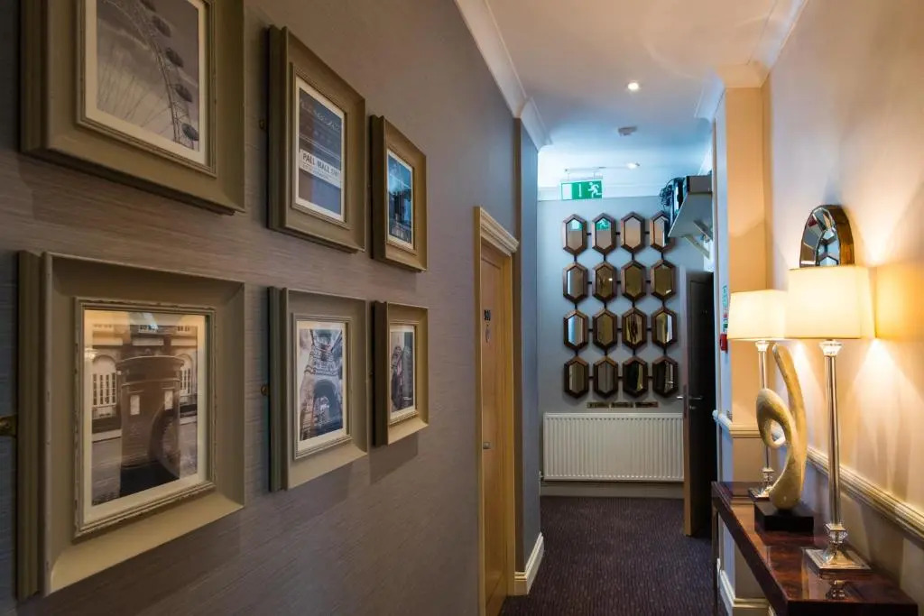 Best Western Buckingham Palace Rd