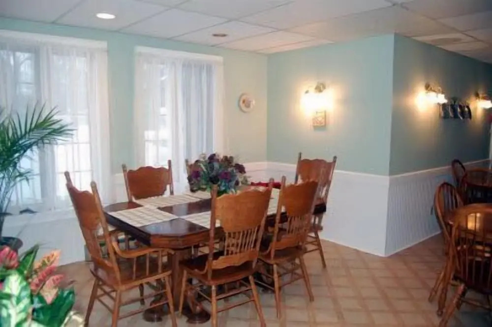 Windspire Inn