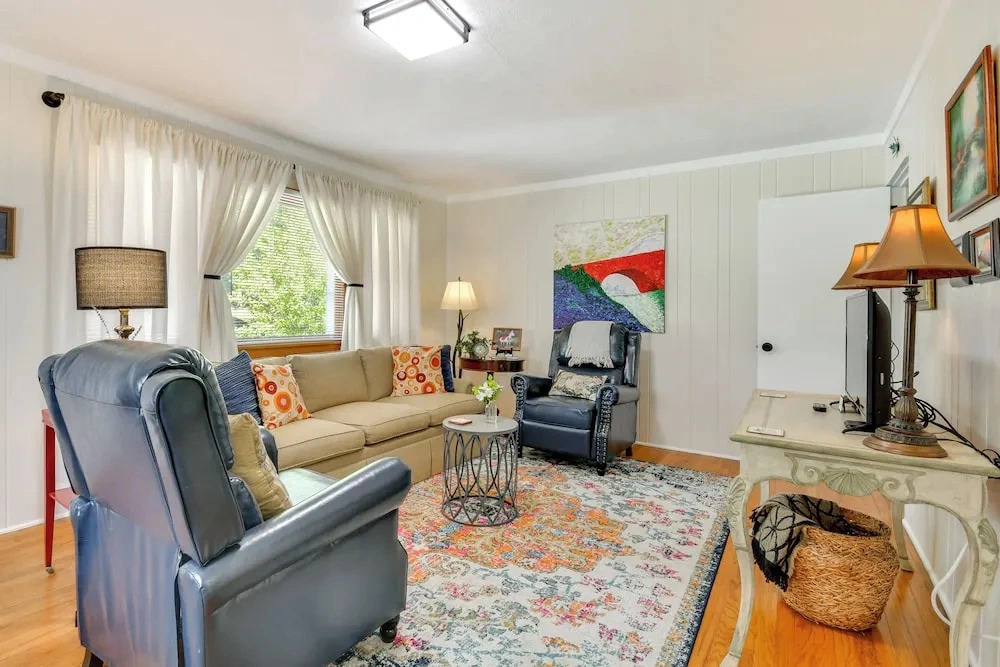 Near Horse Shows & Events! Blissful Tryon Cottage