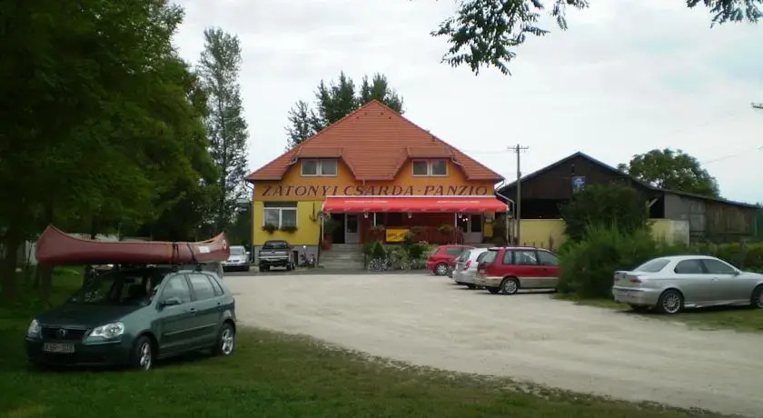 Zátonyi Csárda Panzió