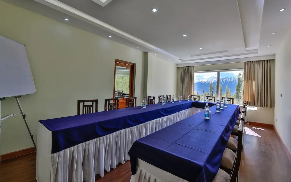 Hotel Reenam