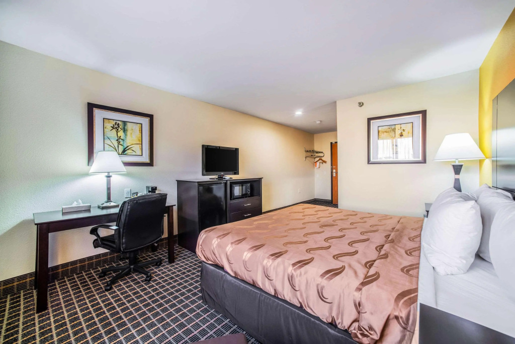 Quality Inn Carbondale University area
