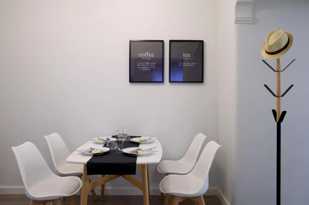 Acropolis Unique 2BD Apartment with Prive Entrance