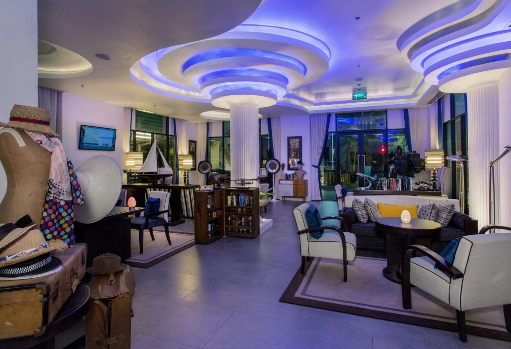 Wave Hotel Pattaya
