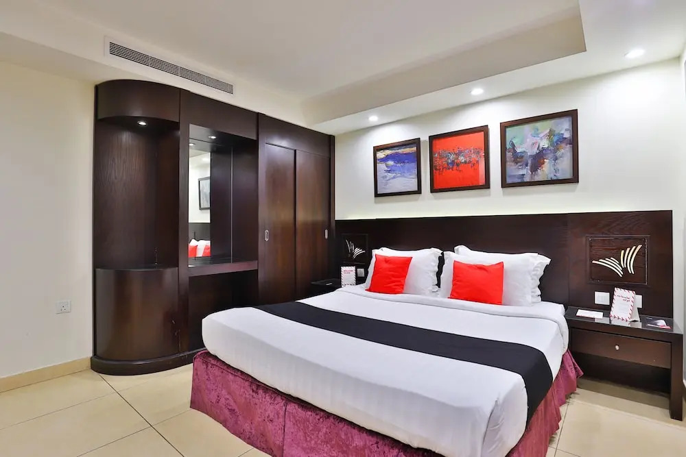Capital O 183 Ahlah Al Ayam Hotel
