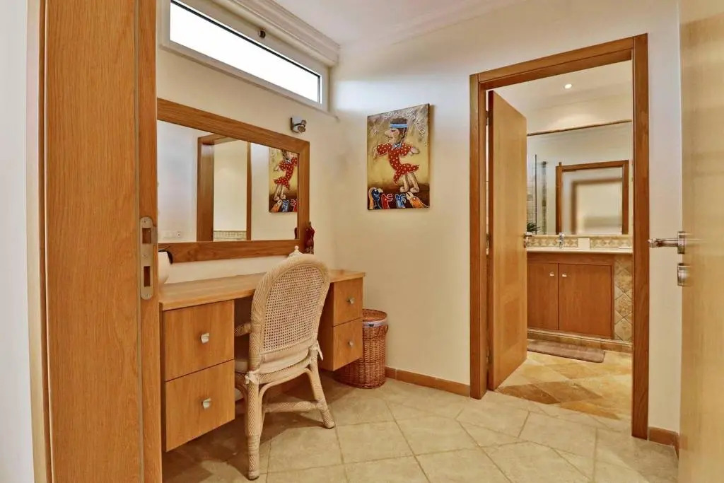 Villa Vale Do Lobo 176 - 4 Bedroom villa - Great pool area - WiFi and Air conditioning