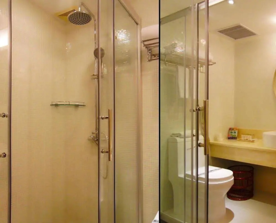Shenzhen Shatoujiao Hotel