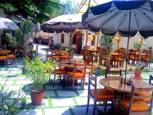 Hotel  Negis Mayflower