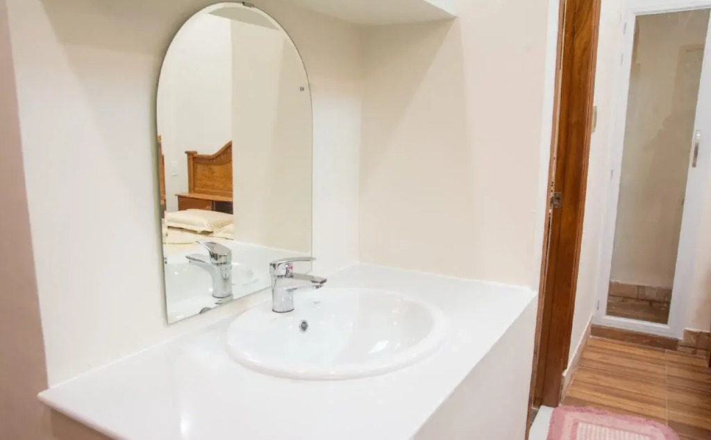 Duy Anh Hotel by OYO Rooms