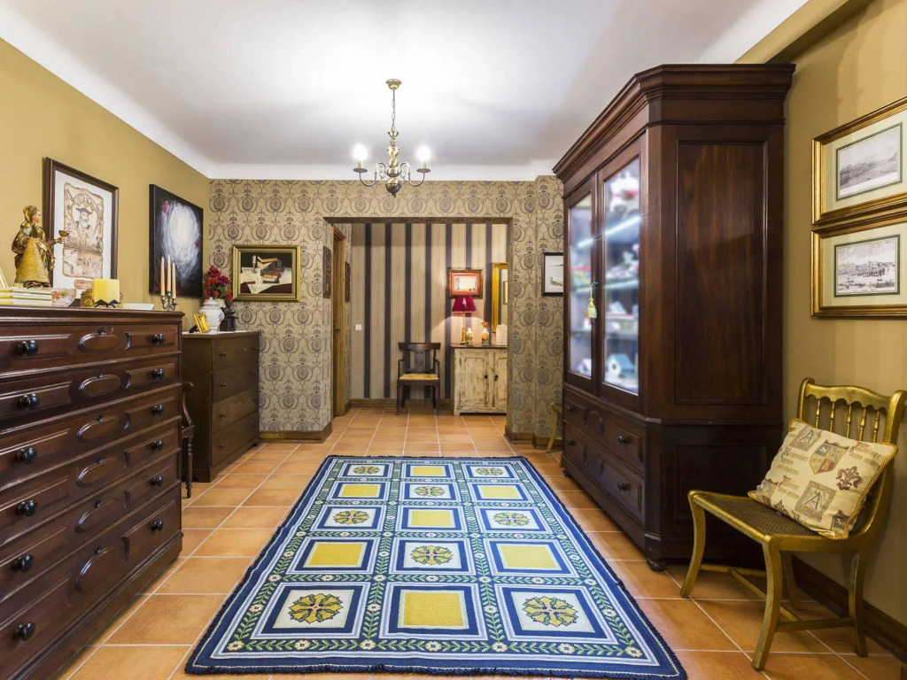 Charming Antas House