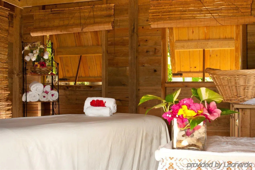 Coconut Beach Club