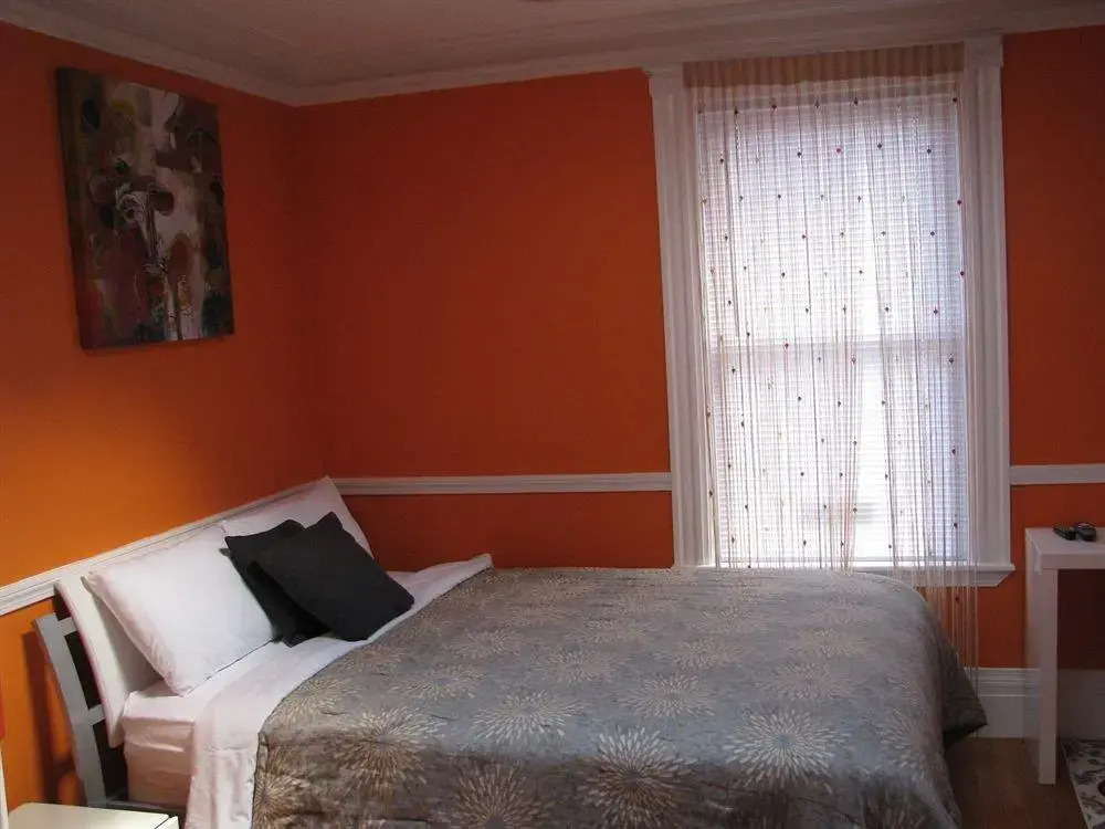 Royalton Suites