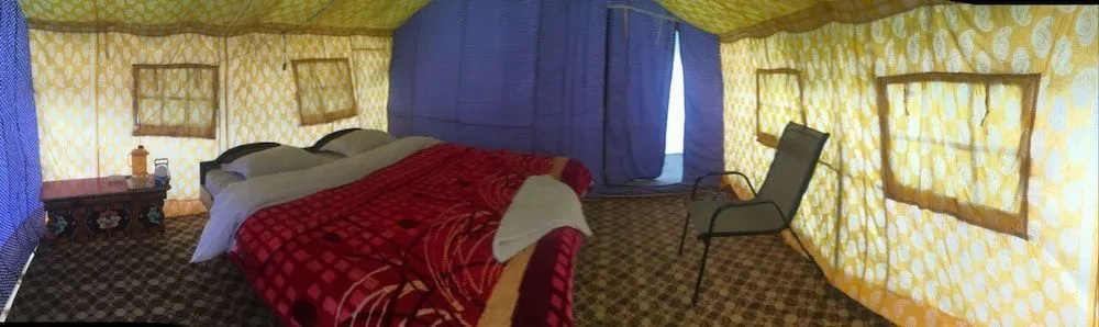 Auspicious Camps and Cottages