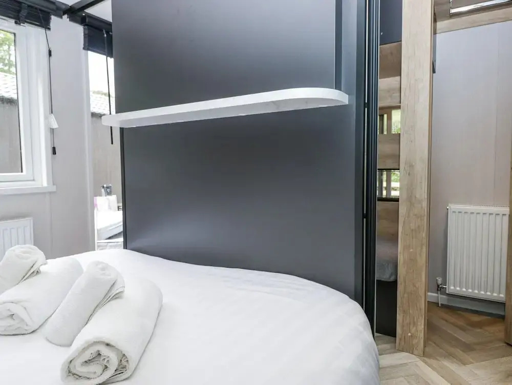 Lingy Luxury Family Pod