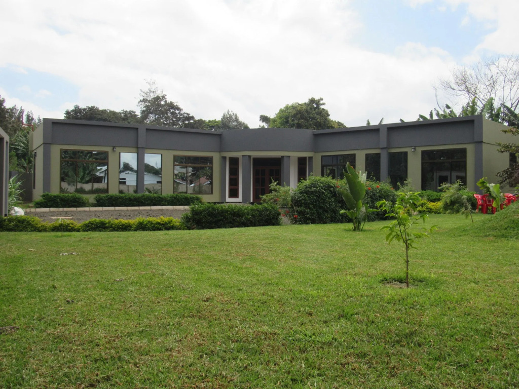 Shika Tours and Hostel