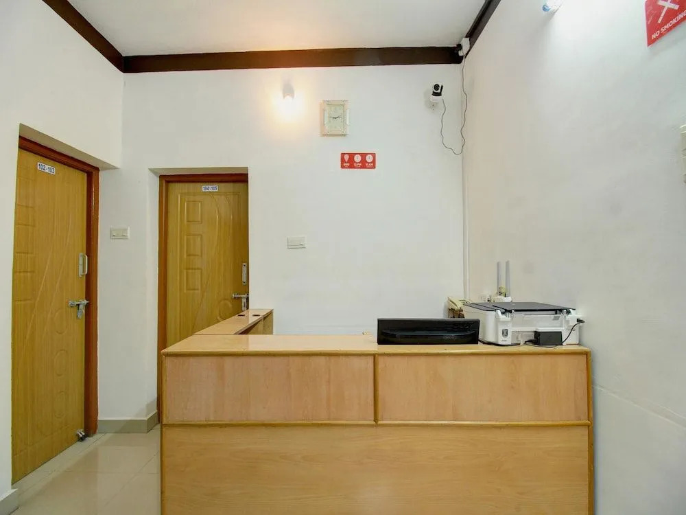 OYO 15257 Ananda Inn