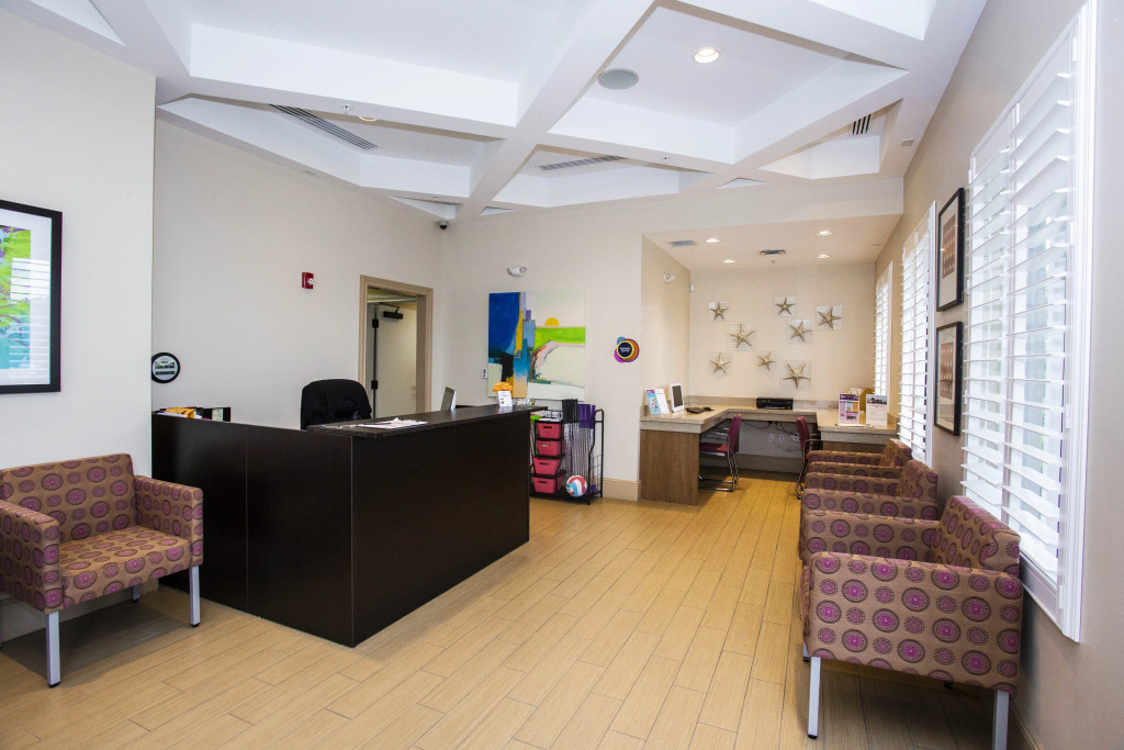 Fabulous 3 Bd Close to Disney @ Enclaves at Festival 800