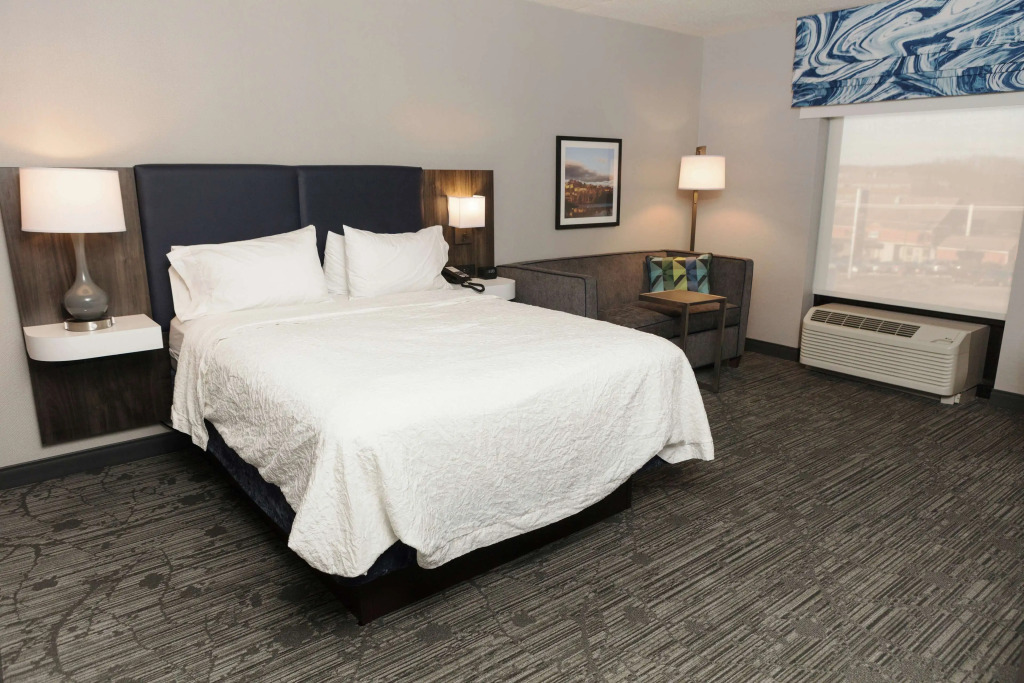 Hampton Inn Easton