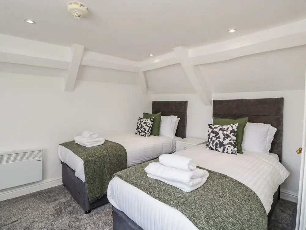 Alcombe House Hotel