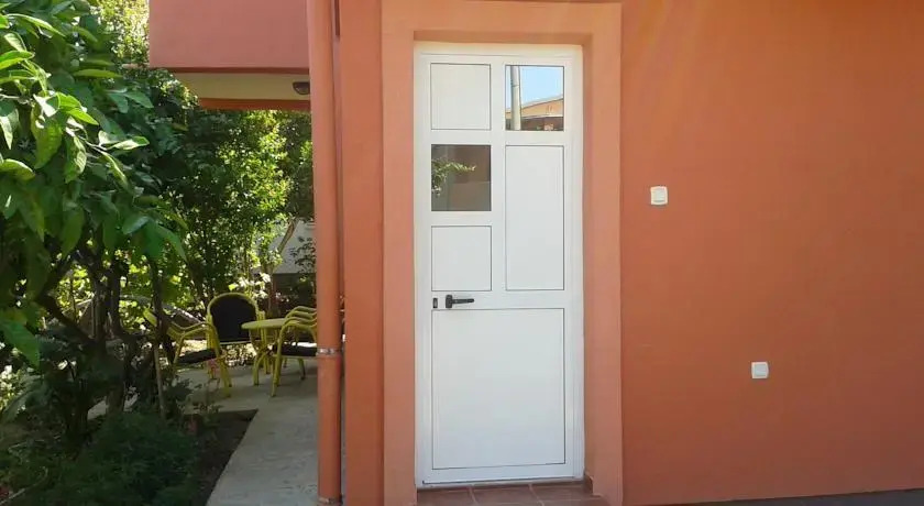 Apartments Djuraskovic