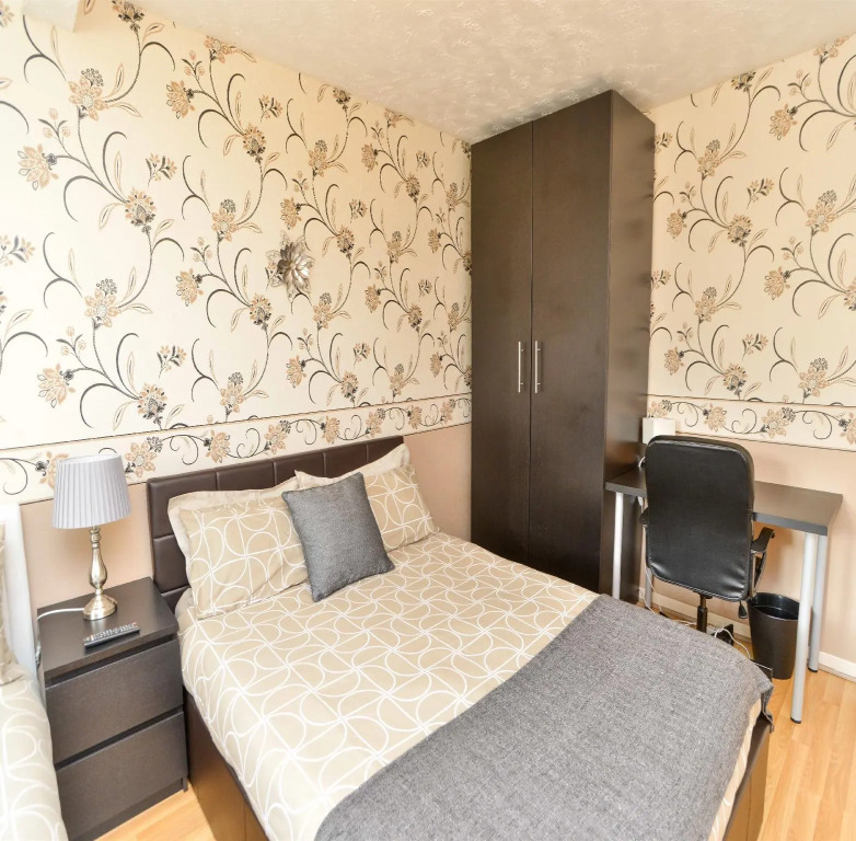 Moir Drive Apartments