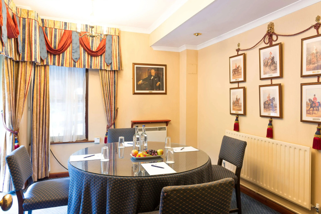 Best Western Red Lion Hotel