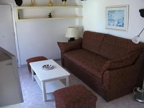 Apartamentos Casa Blanca