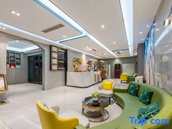 Vienna Classic Hotel (Fuzhou North Railway Station Plaza)