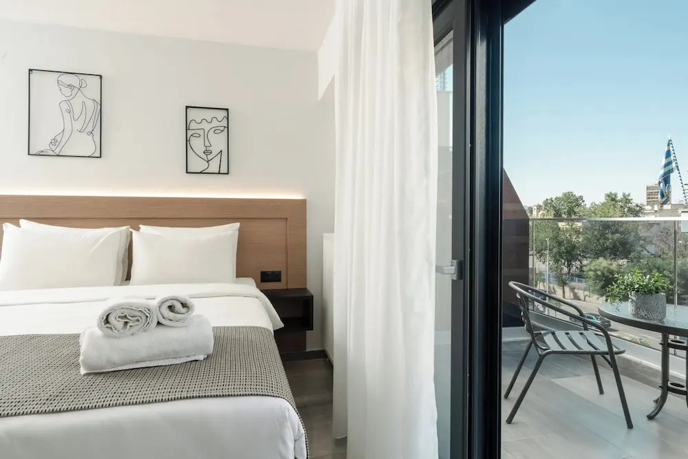 TOWER 15 Suites