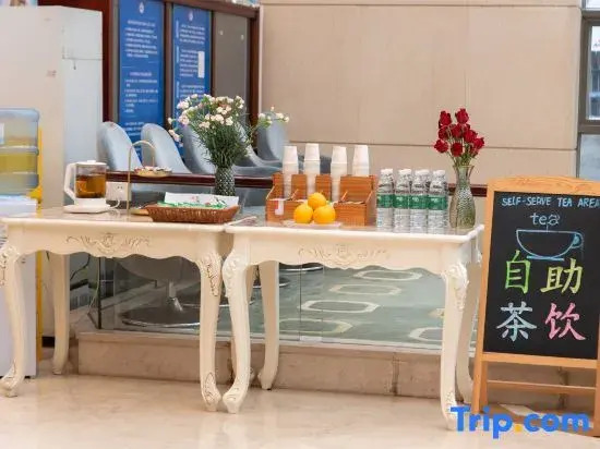 Vienna Hotel (Foshan Gaoming Avenue)