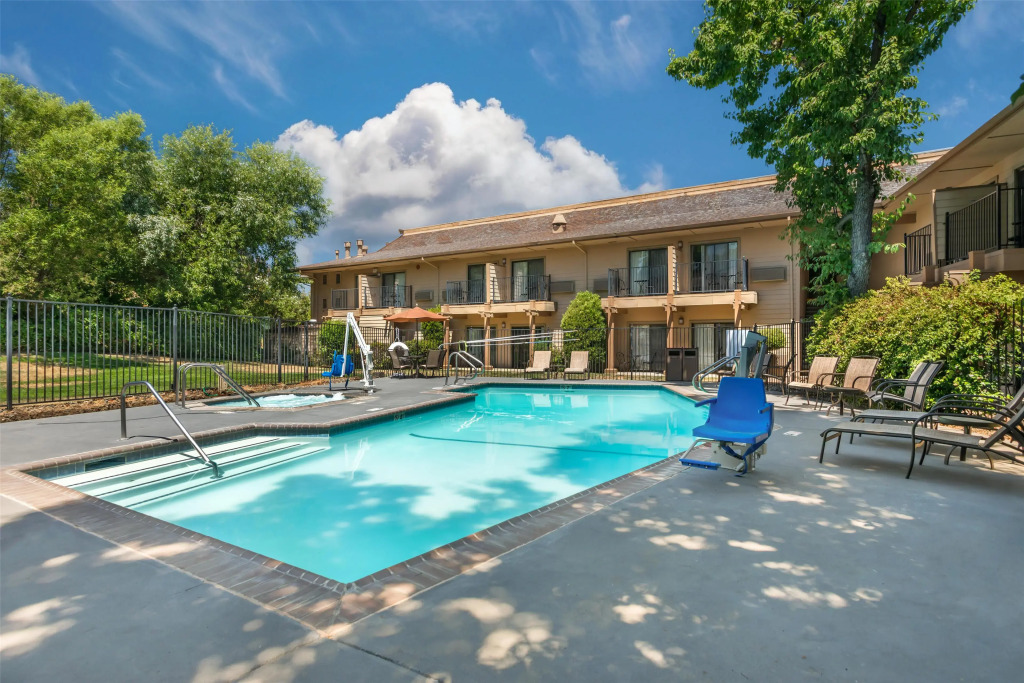 Best Western Plus Sonora Oaks Hotel and Conference Center