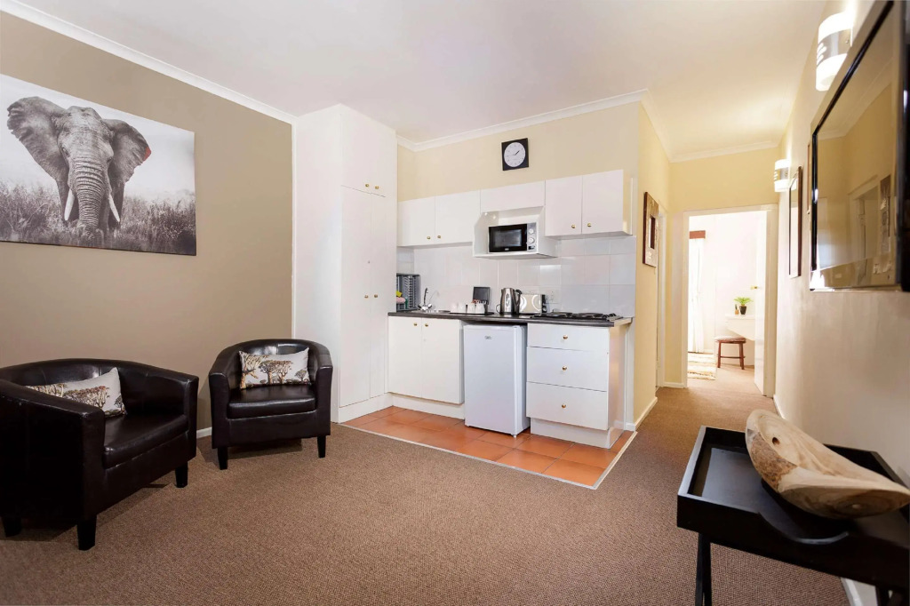Best Western Cape Suites Hotel