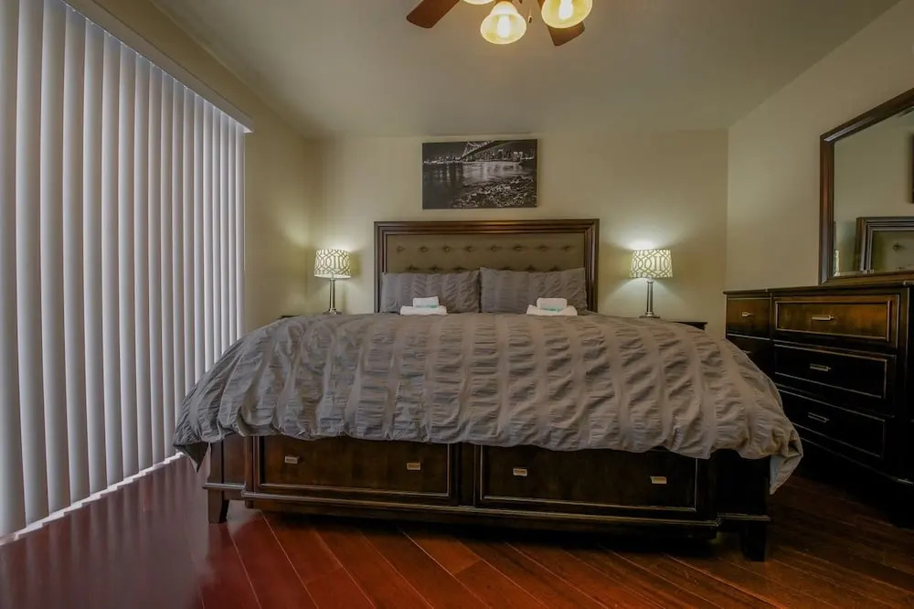 4br 9m to Vegas Strip with Spa