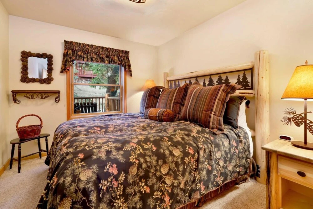 Menlo Manor #2046 by Big Bear Vacations