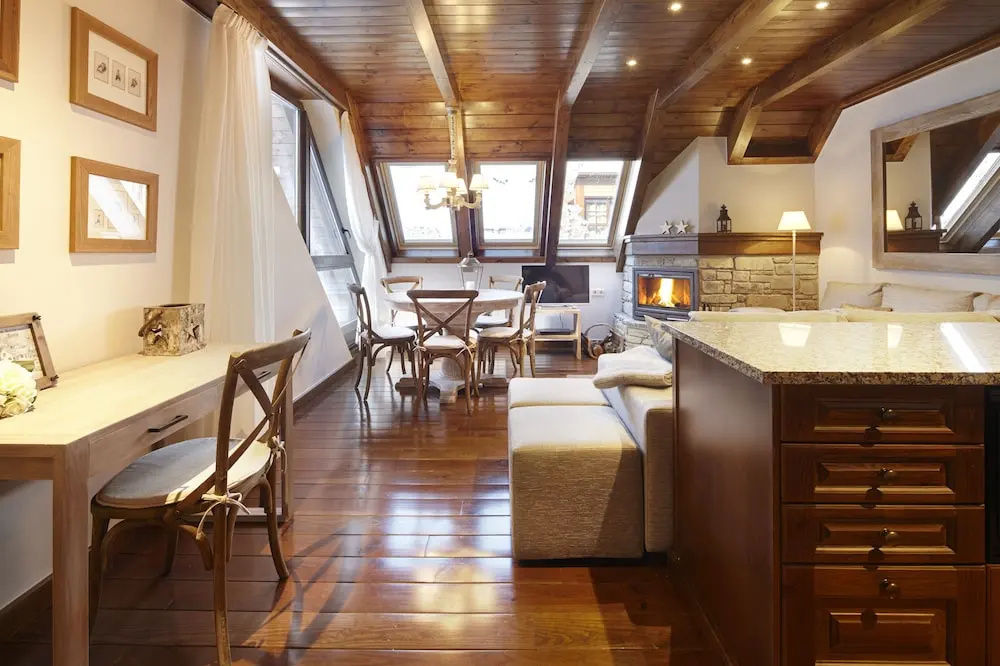 Val de Ruda Luxe 24 by FeelFree Rentals