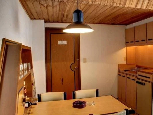 Suites Real 85