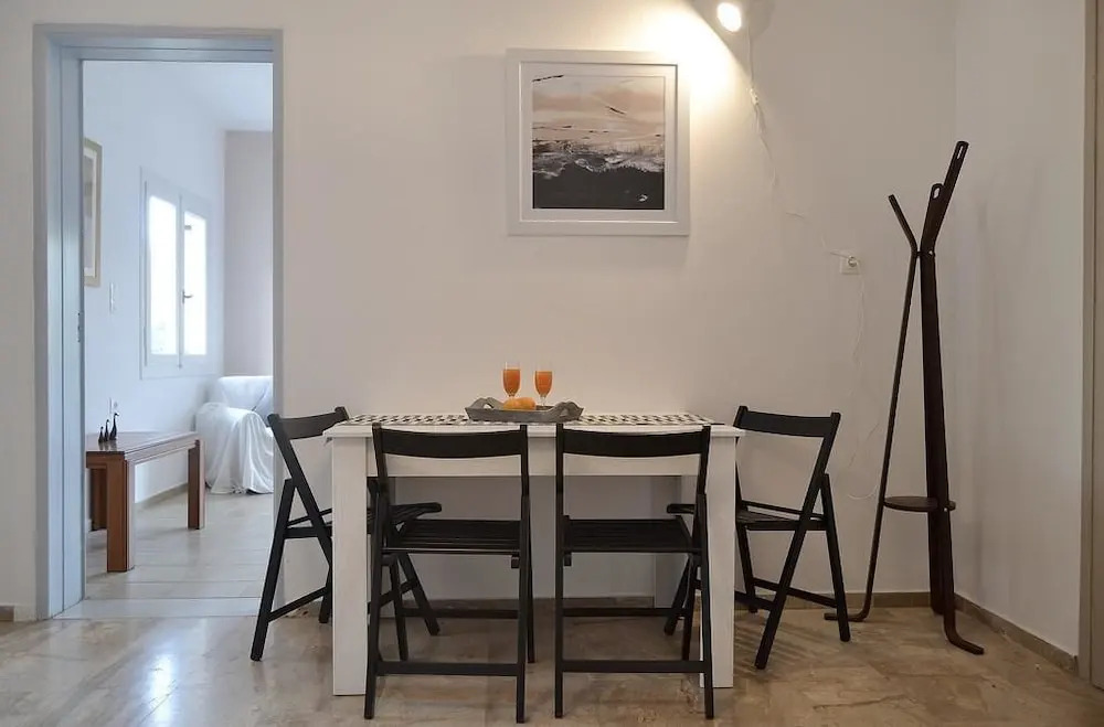 Peaceful house Loutraki village
