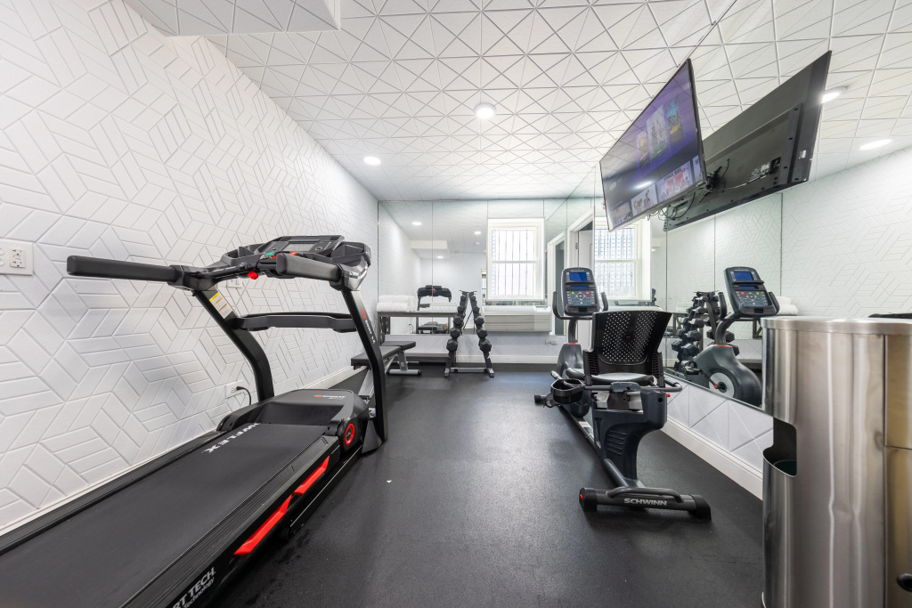 Hotel Chicago West Loop, SureStay Collection by Best Western