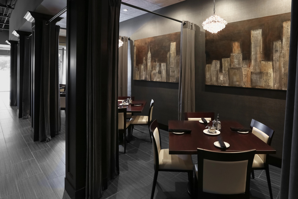 Holiday Inn and Suites East Peoria by IHG