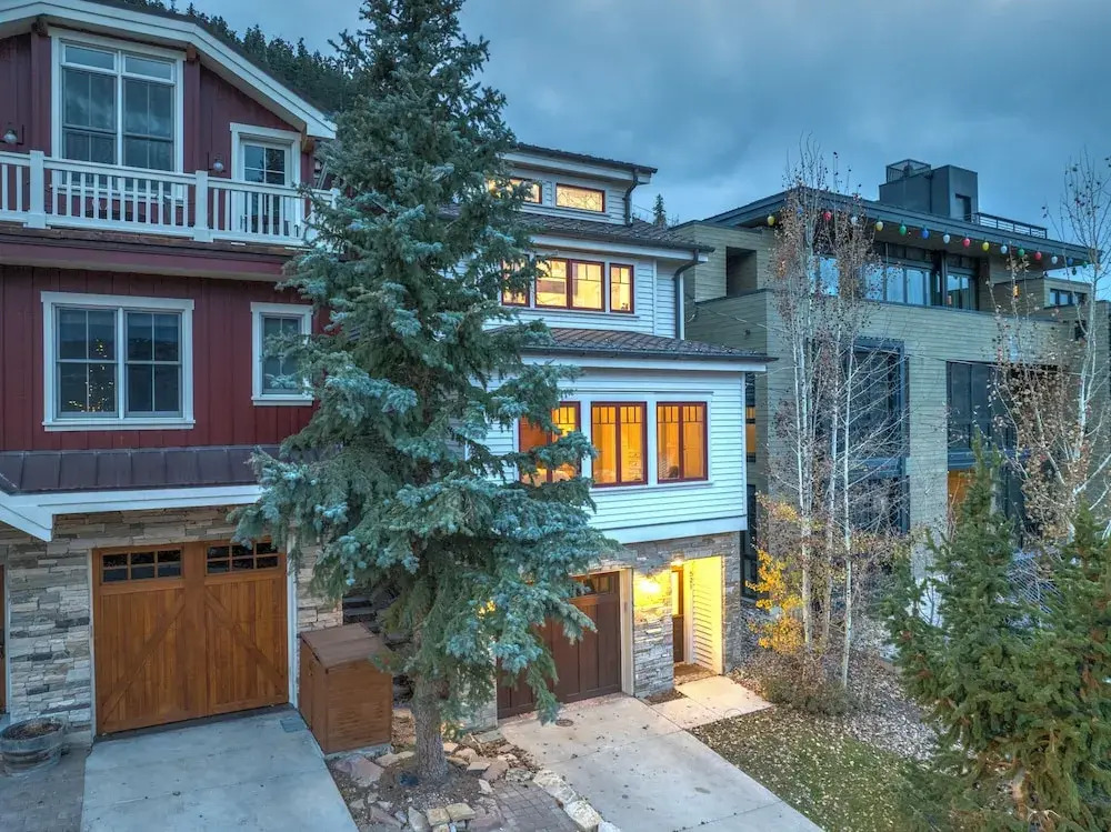 521 Woodside Gem True Ski-in Ski-out On The Gold Coast 3 Bedroom Home