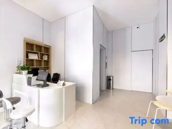Shiqi · Smart Homestay (Haikou Meilan Airport Guilin Yang University City Branch)