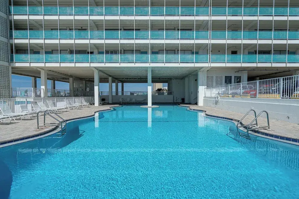 Coral Cove Beachfront Condo for 3 w/ Onsite Pool