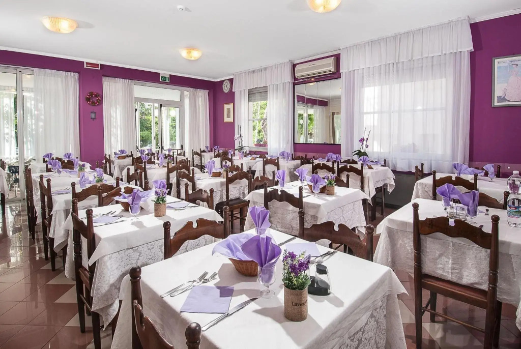 Hotel Cheri