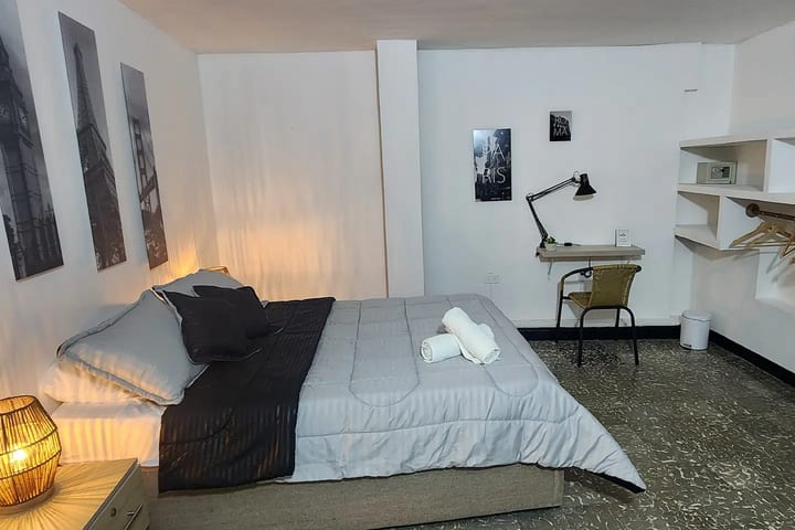 Hotel M4-J