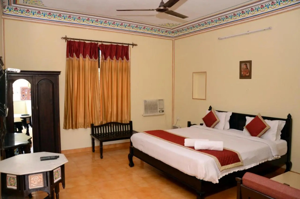 Sajjan Bagh Resort