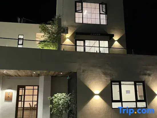 Limu Elegant House · Life Light Luxury Design Resort Guesthouse (Gejiu Shadian Grand Mosque Branch)