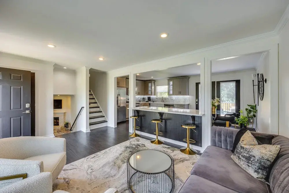 Modern Richmond Home w/ Deck, Close to Downtown!